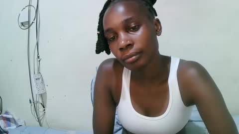 pritty_amber online show from 04/06/26, 07:59