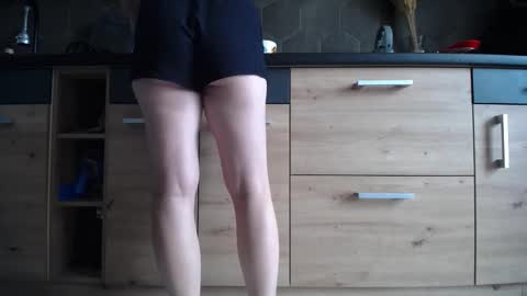 Snapshot of private_space chatting on 09/12/25, 07:52 Space online show from 09/12/25, 07:52