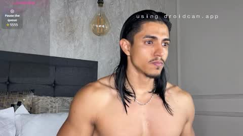 Snapshot of privilegewc chatting on 11/24/25, 12:10 privilegewc online show from 11/24/25, 12:10