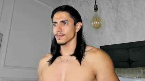 Snapshot of privilegewc chatting on 11/27/25, 04:47 privilegewc online show from 11/27/25, 04:47