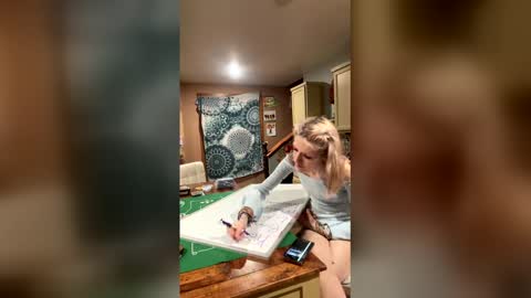 Snapshot of probablyaprincesss chatting on 04/24/26, 07:00 probablyaprincesss online show from 04/24/26, 07:00