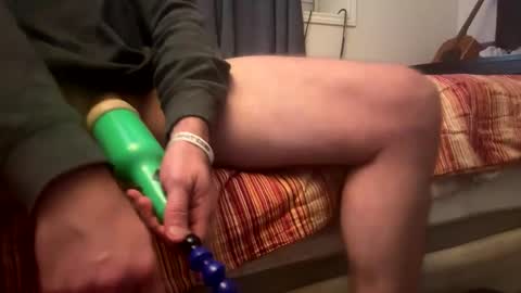 Snapshot of prof25 chatting on 10/12/25, 06:01 prof25 online show from 10/12/25, 06:01