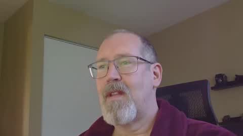 Snapshot of professor21255 chatting on 04/07/26, 12:16 professor21255 online show from 04/07/26, 12:16