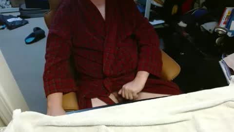 Snapshot of professorjackoff chatting on 05/18/26, 05:19 professorjackoff online show from 05/18/26, 05:19