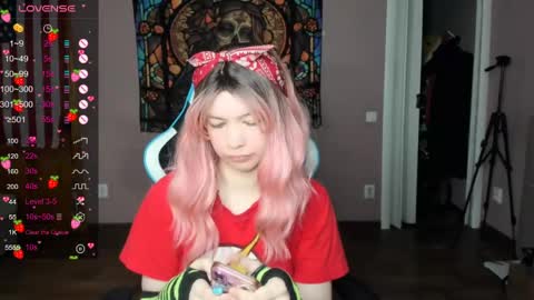 Snapshot of project_hisoka44 chatting on 04/17/26, 05:32 Di online show from 04/17/26, 05:32