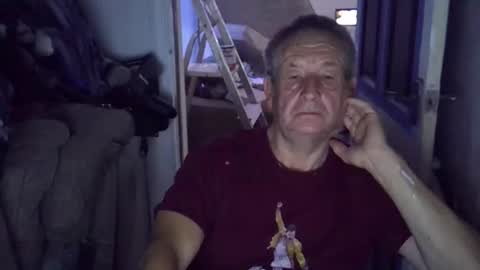 projectorepson online show from 10/21/25, 05:02