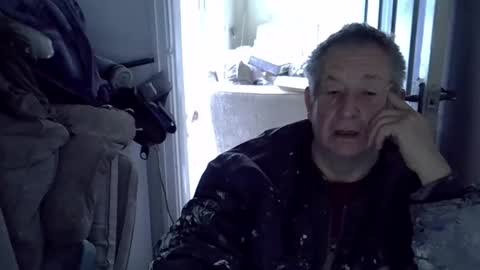 projectorepson online show from 10/23/25, 02:05