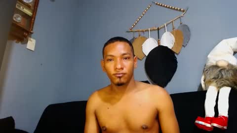 Snapshot of prometo23cm chatting on 12/06/24, 10:05 Grande y Gruesa online show from 12/06/24, 10:05