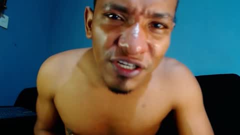 Snapshot of prometo23cm chatting on 12/11/24, 12:12 Grande y Gruesa online show from 12/11/24, 12:12