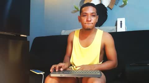 Snapshot of prometo23cm chatting on 06/15/26, 10:01 Grande y Gruesa online show from 06/15/26, 10:01
