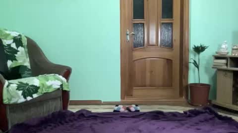 proud sweet 21 online show from 11/01/25, 10:23