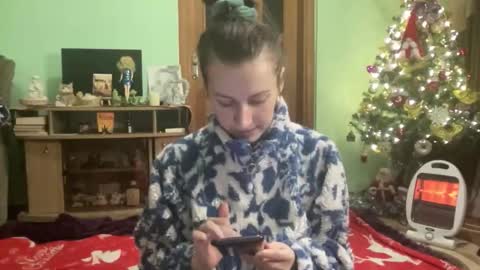 proud sweet 21 online show from 12/21/25, 12:18