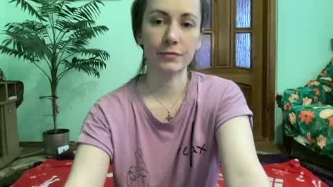 Snapshot of proud_sweet_21 chatting on 06/25/26, 05:12 proud sweet 21 online show from 06/25/26, 05:12