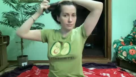 Snapshot of proud_sweet_21 chatting on 07/17/26, 01:01 proud sweet 21 online show from 07/17/26, 01:01