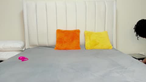 proudafricaka online show from 09/21/25, 04:25