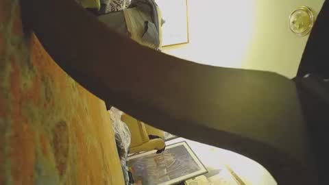 Snapshot of prrivate_enemy chatting on 04/20/26, 12:46 Private Enemy online show from 04/20/26, 12:46