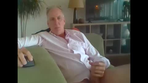 Snapshot of prvrtedsoul chatting on 09/11/25, 02:28 perverted Soul online show from 09/11/25, 02:28