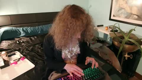 prxscillia_tx online show from 01/14/25, 06:28