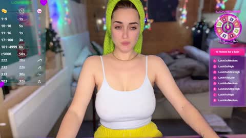 Snapshot of ps4pro chatting on 12/26/24, 01:10 Queen of Pain online show from 12/26/24, 01:10