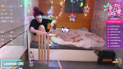 Snapshot of ps4pro chatting on 02/10/25, 10:09 Queen of Pain online show from 02/10/25, 10:09