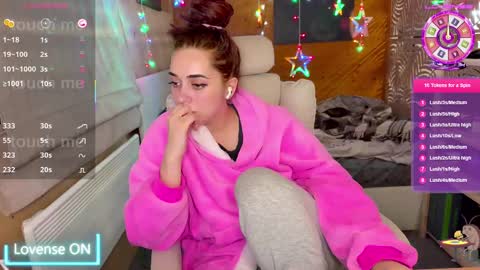 Snapshot of ps4pro chatting on 02/18/25, 04:48 Queen of Pain online show from 02/18/25, 04:48