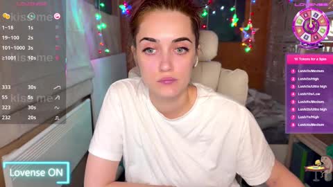 Snapshot of ps4pro chatting on 02/20/25, 06:02 Queen of Pain online show from 02/20/25, 06:02