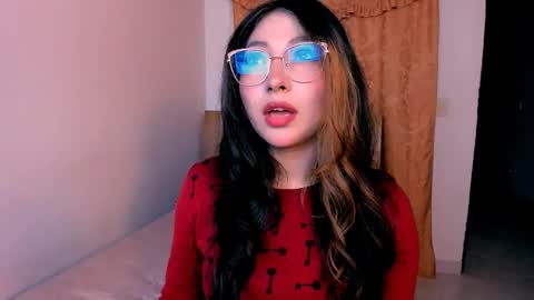 Mara online show from 12/31/24, 05:22