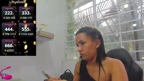 psique_naughty2 online show from 02/09/25, 06:47