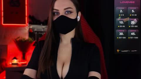 Elena online show from 11/26/25, 12:44