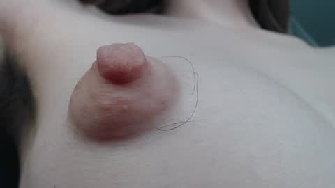 Snapshot of psychegirl chatting on 12/20/24, 07:39 psychegirl online show from 12/20/24, 07:39