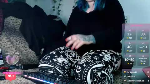 OlivePsy online show from 11/28/25, 09:39