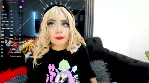 Snapshot of psychodoll_11 chatting on 03/14/26, 12:21 psycodoll online show from 03/14/26, 12:21