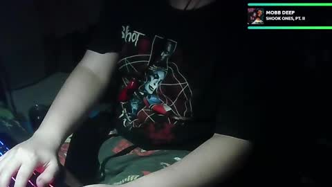 Snapshot of pt35l chatting on 01/03/25, 04:11 your mysterious man online show from 01/03/25, 04:11