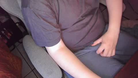 Snapshot of pt35l chatting on 06/06/26, 03:11 your mysterious man online show from 06/06/26, 03:11