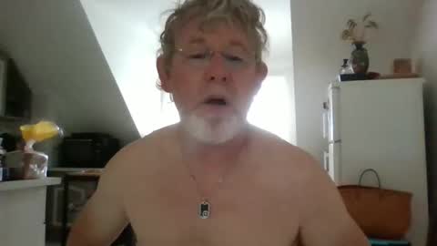 ptitrouquin online show from 09/17/25, 07:10