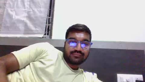 Snapshot of ptl1711 chatting on 10/30/25, 07:14 ptl1711 online show from 10/30/25, 07:14