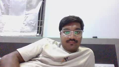 Snapshot of ptl1711 chatting on 05/02/26, 04:01 ptl1711 online show from 05/02/26, 04:01