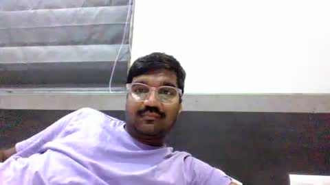 Snapshot of ptl1711 chatting on 07/10/26, 04:17 ptl1711 online show from 07/10/26, 04:17