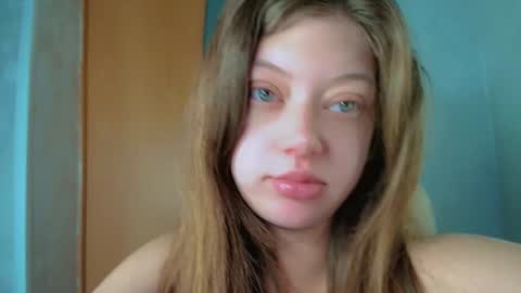 Nayaa Nay 3 online show from 01/21/25, 05:49