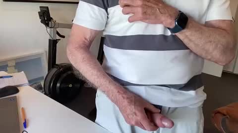 puffiest online show from 12/20/24, 01:47