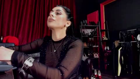 MissPuffyLove online show from 02/24/25, 09:09