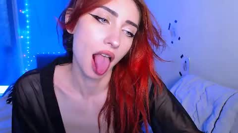 Snapshot of pufpufog chatting on 06/24/26, 12:48 EsteticHouse online show from 06/24/26, 12:48