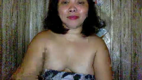 Snapshot of puke_maru chatting on 12/11/24, 04:20 Maru online show from 12/11/24, 04:20