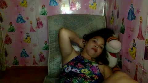 Snapshot of puke_maru chatting on 01/12/26, 04:23 Maru online show from 01/12/26, 04:23