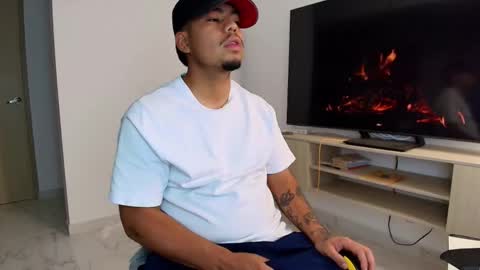 Snapshot of pull_bershh chatting on 04/18/26, 06:39 pull_bershh online show from 04/18/26, 06:39