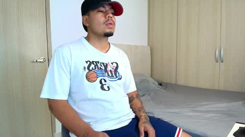 Snapshot of pull_bershh chatting on 04/21/26, 03:13 pull_bershh online show from 04/21/26, 03:13