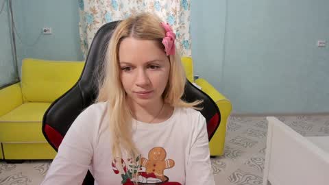 Victoria online show from 01/16/25, 07:28