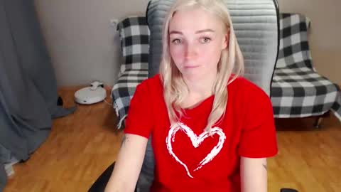 Polly online show from 02/13/26, 02:35