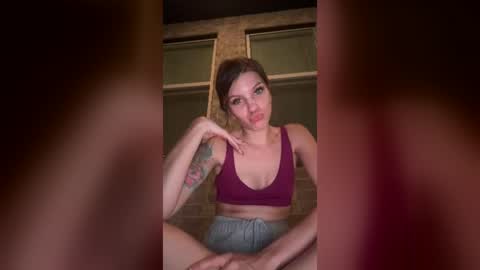 Snapshot of punchdrunk1717 chatting on 07/15/26, 05:12 punchdrunk1717 online show from 07/15/26, 05:12