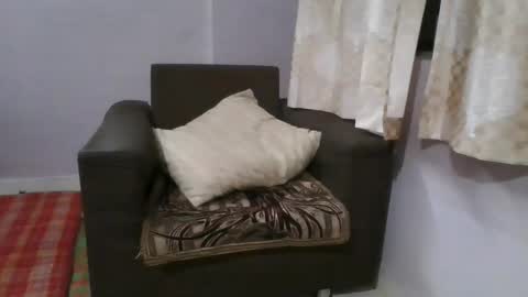 Snapshot of puneripiya chatting on 01/01/25, 09:20 sania 141414 online show from 01/01/25, 09:20